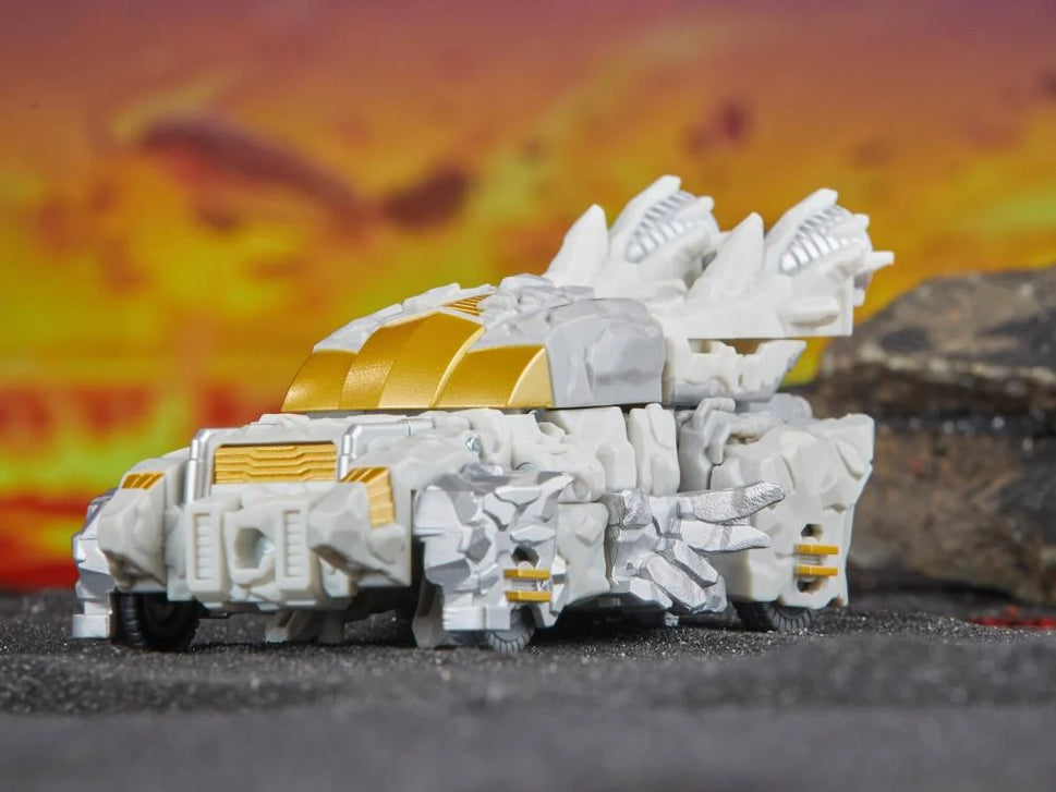 Transformers Legacy United Infernac Universe Nucleous
