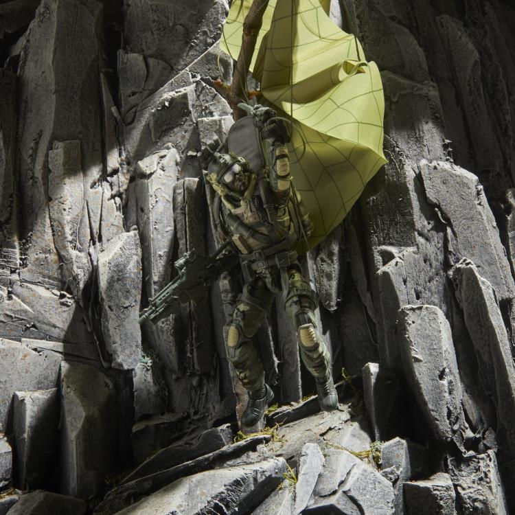 GIJOE CLASSIFIED SERIES 60 ANNIVERSARY ACTION PILOT HALO (HIGH ALTITUDE LOW OPENING) JUMPER