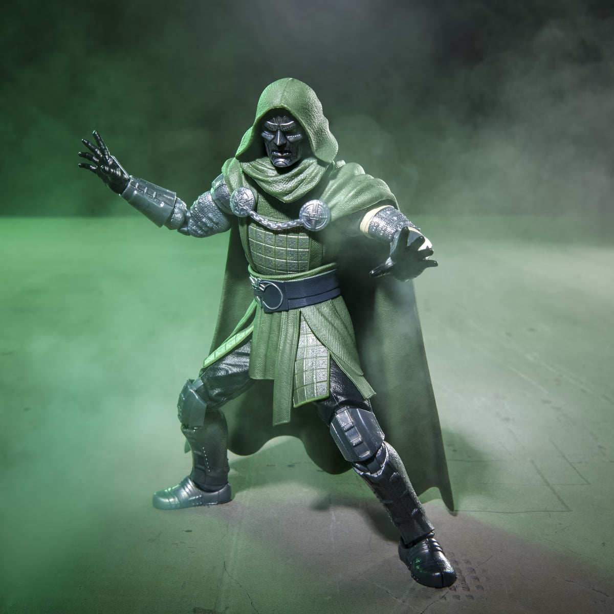 Marvel Legends Series Avengers Doomsday Doctor Doom