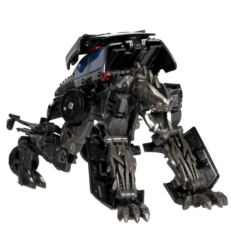 TRANSFORMERS DARK OF THE MOON STUDIO SERIES 117  DECEPTICON HATCHET