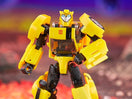 Switch TRANSFORMERS LEGACY UNITED  (ANIMATED UNIVERSE) BUMBLEE 3 image