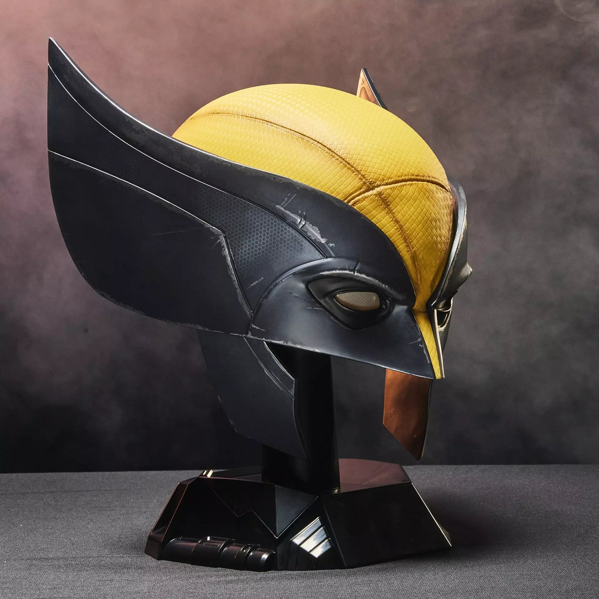 Marvel Legend Series Marvel Studios Deadpool & Wolverine Premium Mask